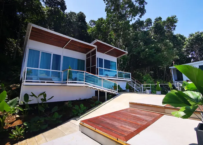 Alunan Resort