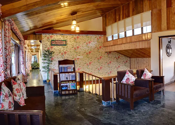 Summit Namnang Courtyard & Spa 5 Mins Walk To Mg Marg
