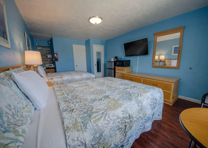 Surfcomber Motel
