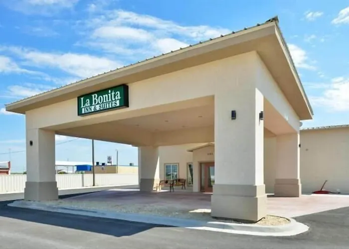 La Bonita Inn & Suites - Crane