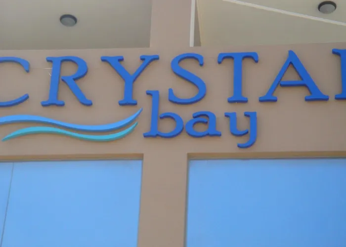Crystal Bay Hotel