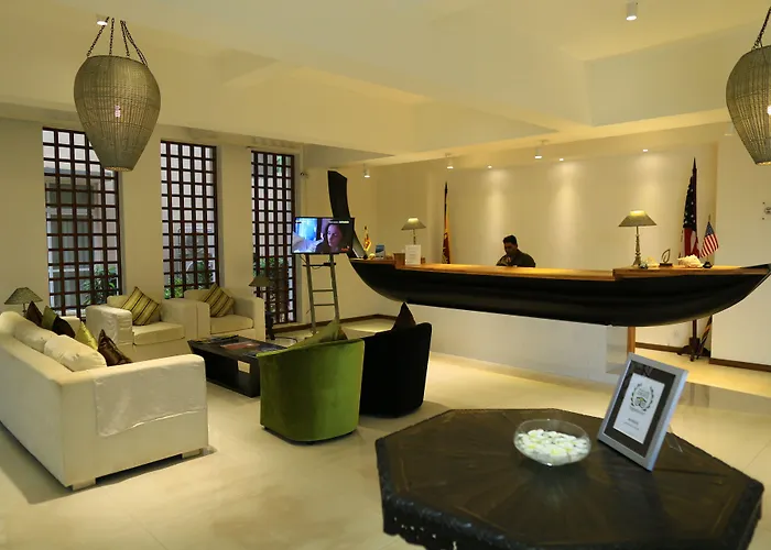 Amaranthe Bay Resort & Spa