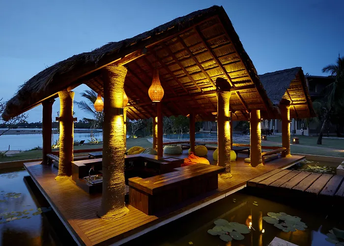 Amaranthe Bay Resort & Spa