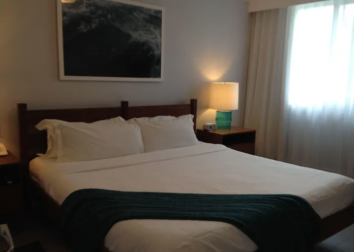 Tides Inn Hotel