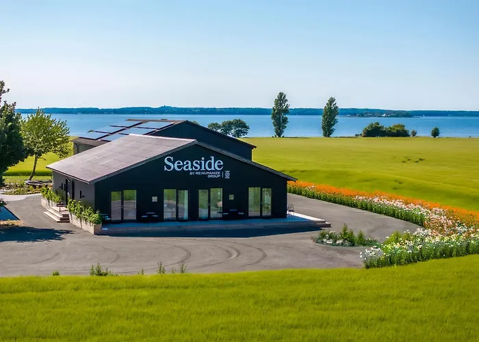 Seaside Retreat & Hotel