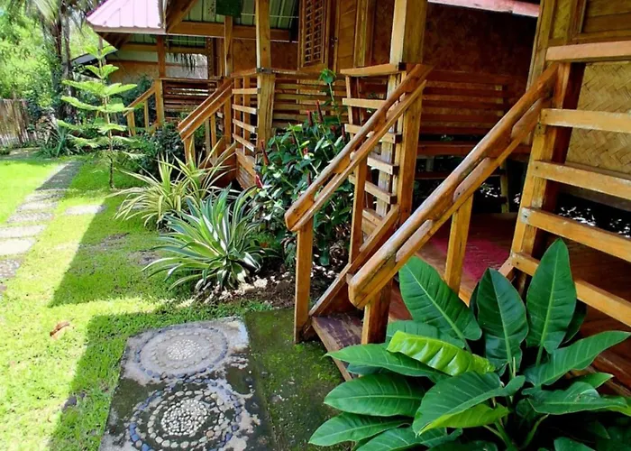 B&R Hostel
