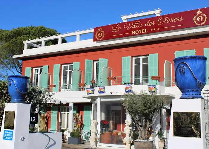 La Villa des Oliviers HOTEL DE CHARME