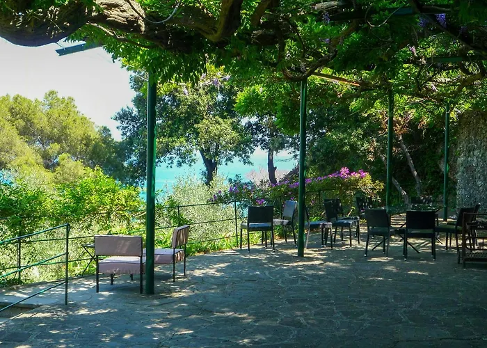 Design Villa With Private Sea Access In Portofino