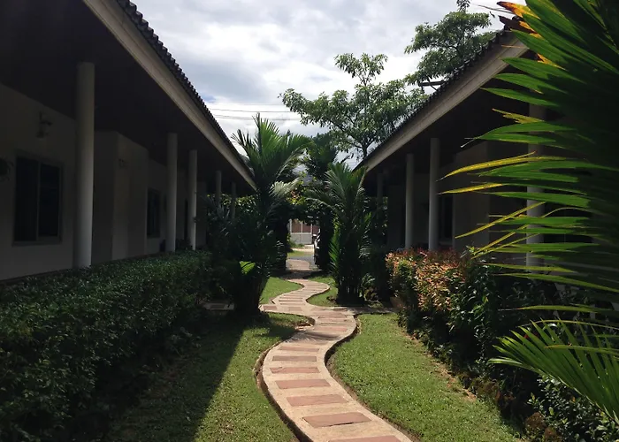 Loma Resort