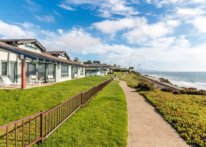 Wave Crest Resort