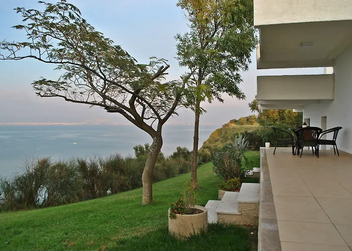 Angelbay Bungalows