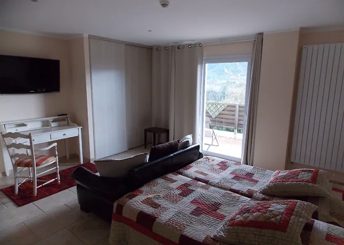 Au Relais Provencal