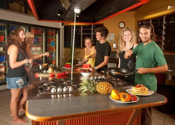 Dougies Backpackers Resort