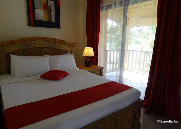 Anda White Beach Resort