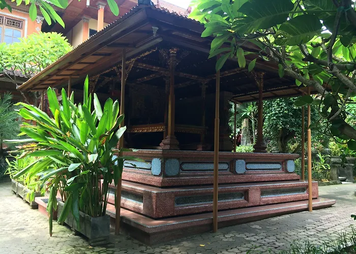 Suka Beach Inn