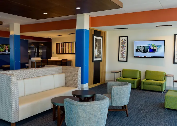 Holiday Inn Express & Suites Mckinney - Frisco East By Ihg