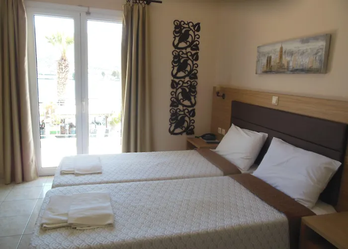 Theano Hotel