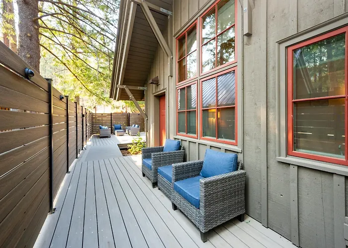 Sleeping Lady Mountain Resort & Spa
