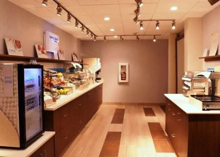 Holiday Inn Express & Suites Kingston-Ulster By Ihg
