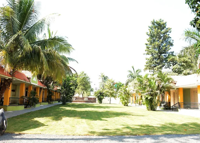 Pushpak Resort