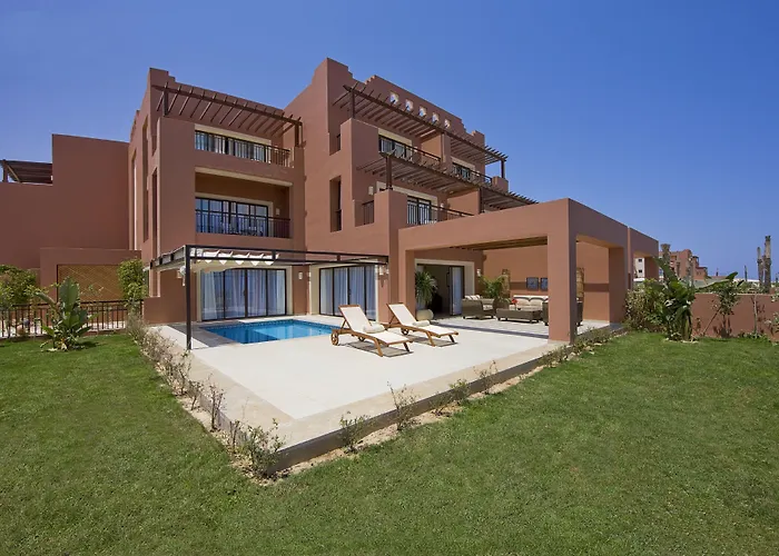 JAZ Oriental, Almaza Bay