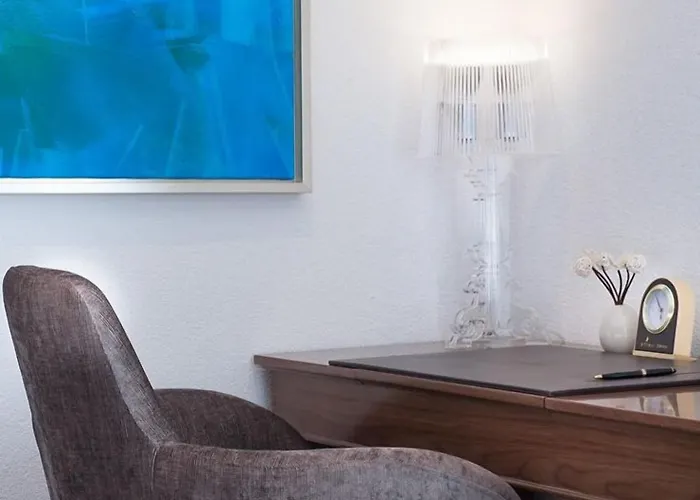 Arthaushotel