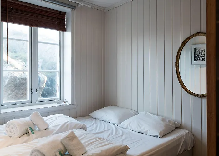 Solsiden Brygge Rorbuer