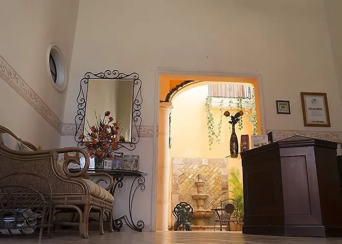 Maya Campeche Hotel