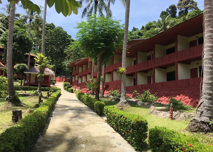 Koh Ngai Resort