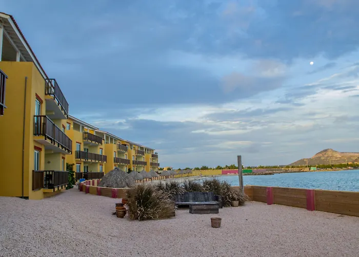 Palapa Beach Resort Curacao