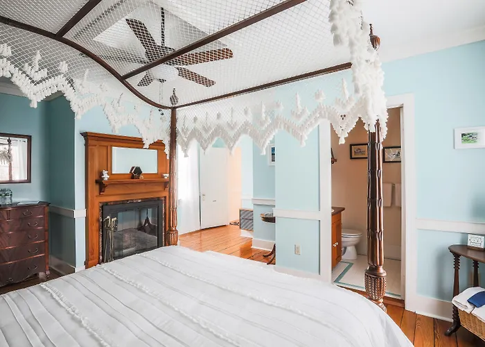 Spouter Inn Bed & Breakfast