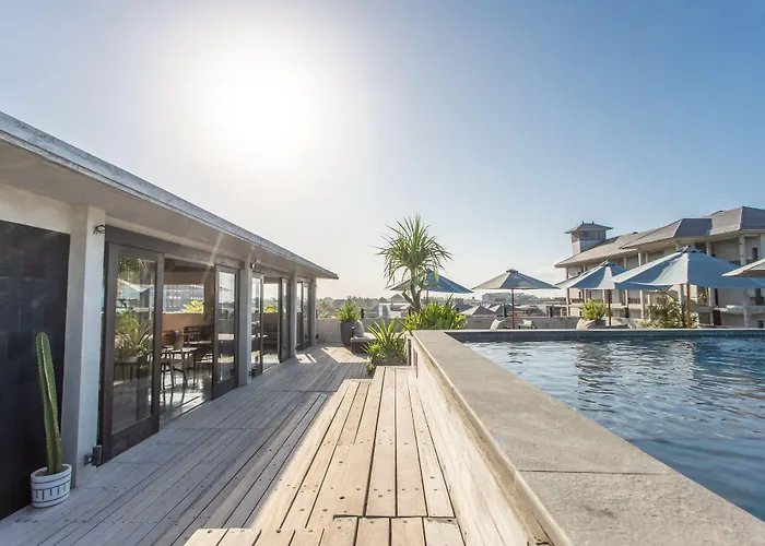 Surf Motel Bali