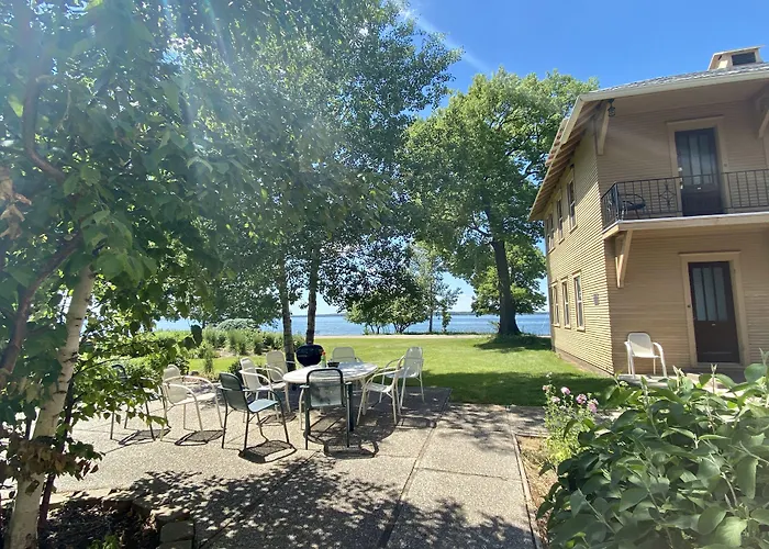 Peters Sunset Beach Resort And Golf