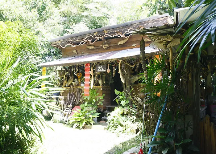 Baan Suan Jantra Home Stay