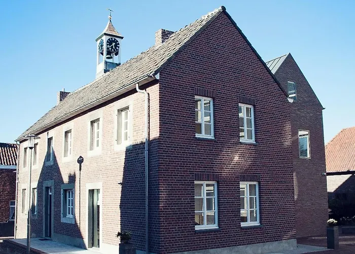Maison Village