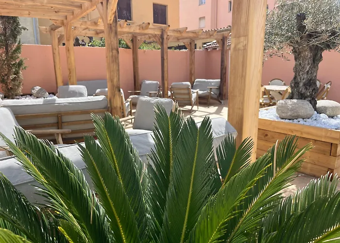 Hotel Les Sables - Urban Style - By Logis Hotels