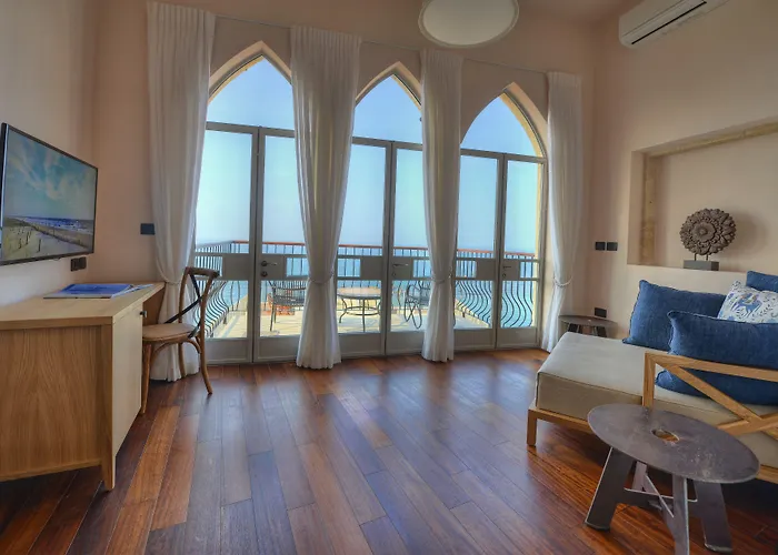 Casa Nova - Luxury Suites & Boutique Apart-Hotel