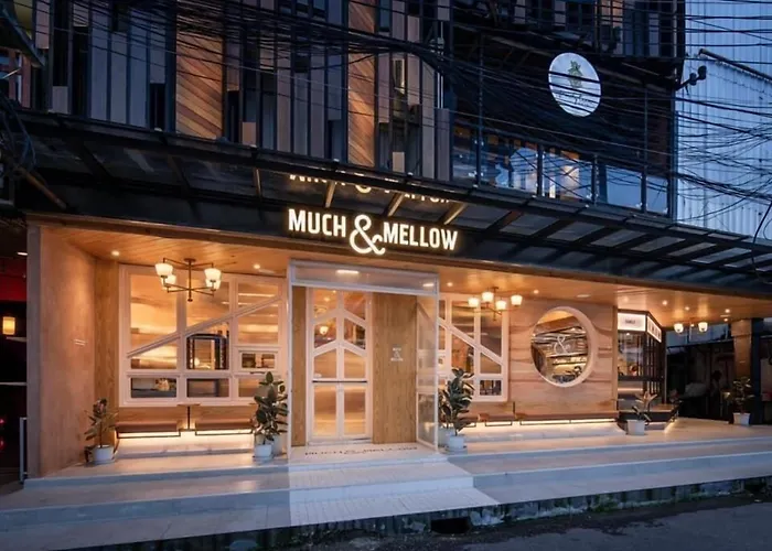 Family Tree Hotel
