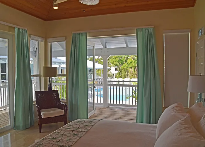 Dolphin Point Villas