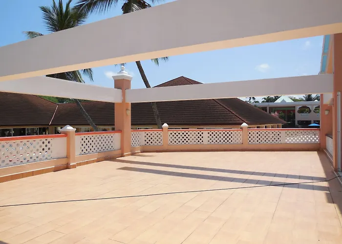 Sun N Sand Beach Resort