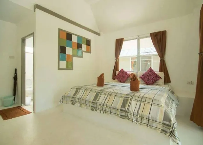 Phayam Cottage Resort