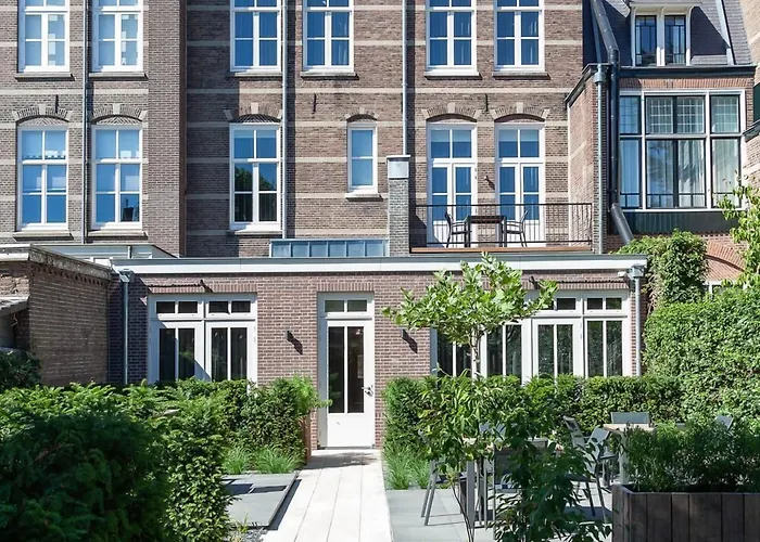 Hotel Julien