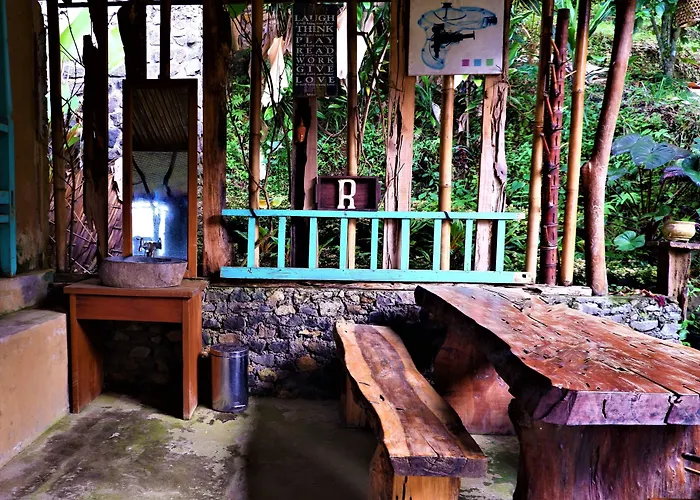 Swar Bali Lodge