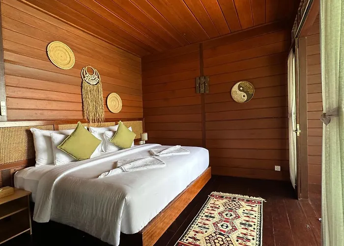 Yenatar Resort