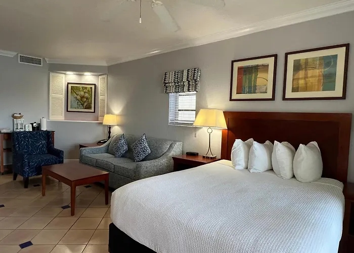 Bluebeard'S Castle Resort