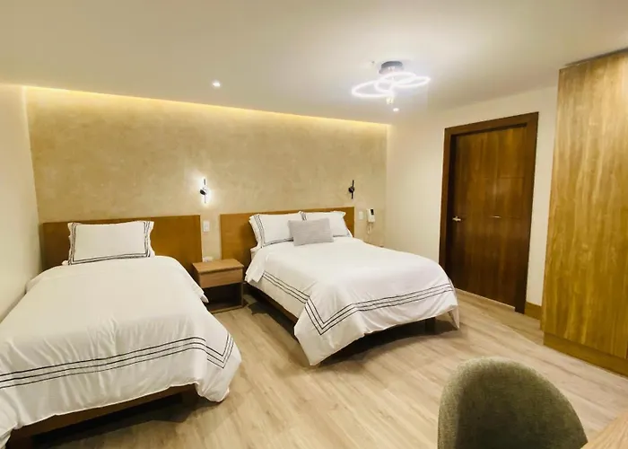 Saya Hotel & Suites
