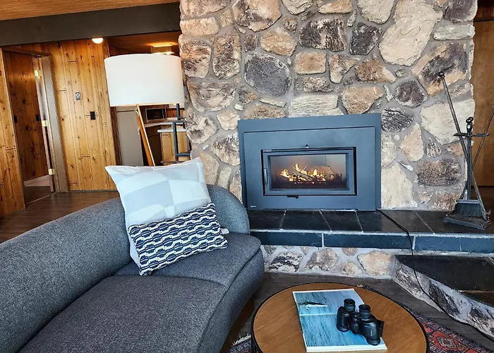 Ocean Front A Frame With Spectacular Views! Dog Friendly! Fireplace!