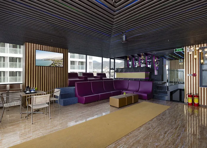 V Hotel Nha Trang