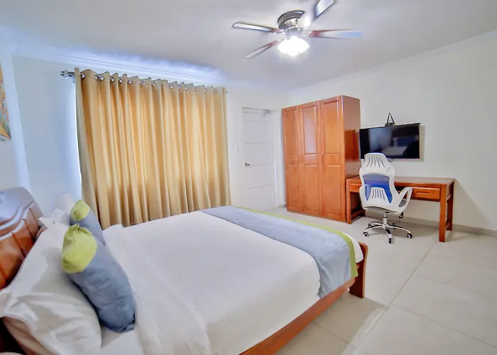 Pearl Aruba Condos