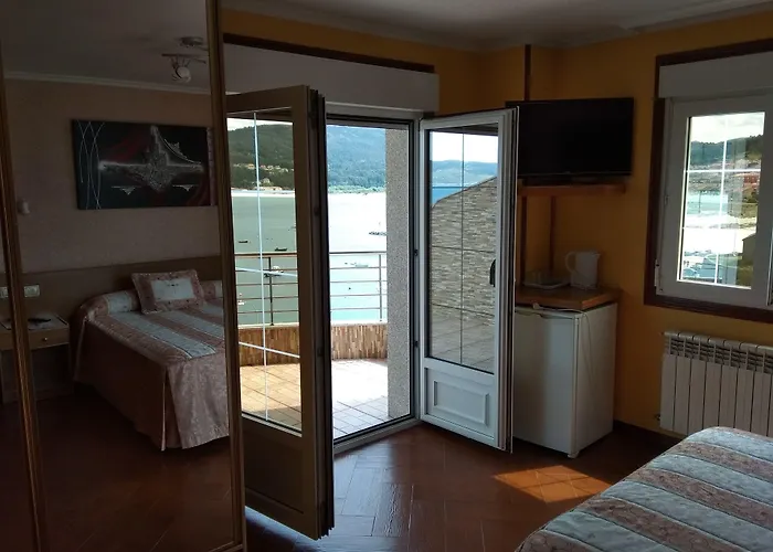 Hostal Residencia Bahía